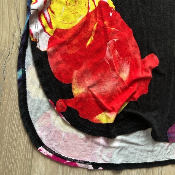 Aritzia Babaton Floral Print Top in Black Size XS - Picture 5 of 11